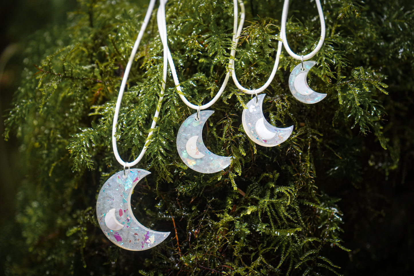 Collier🌙 Serments de Lune🌙Couleur blanche