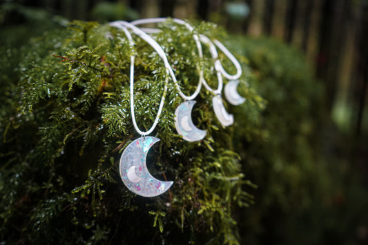 Collier🌙 Serments de Lune🌙Couleur blanche