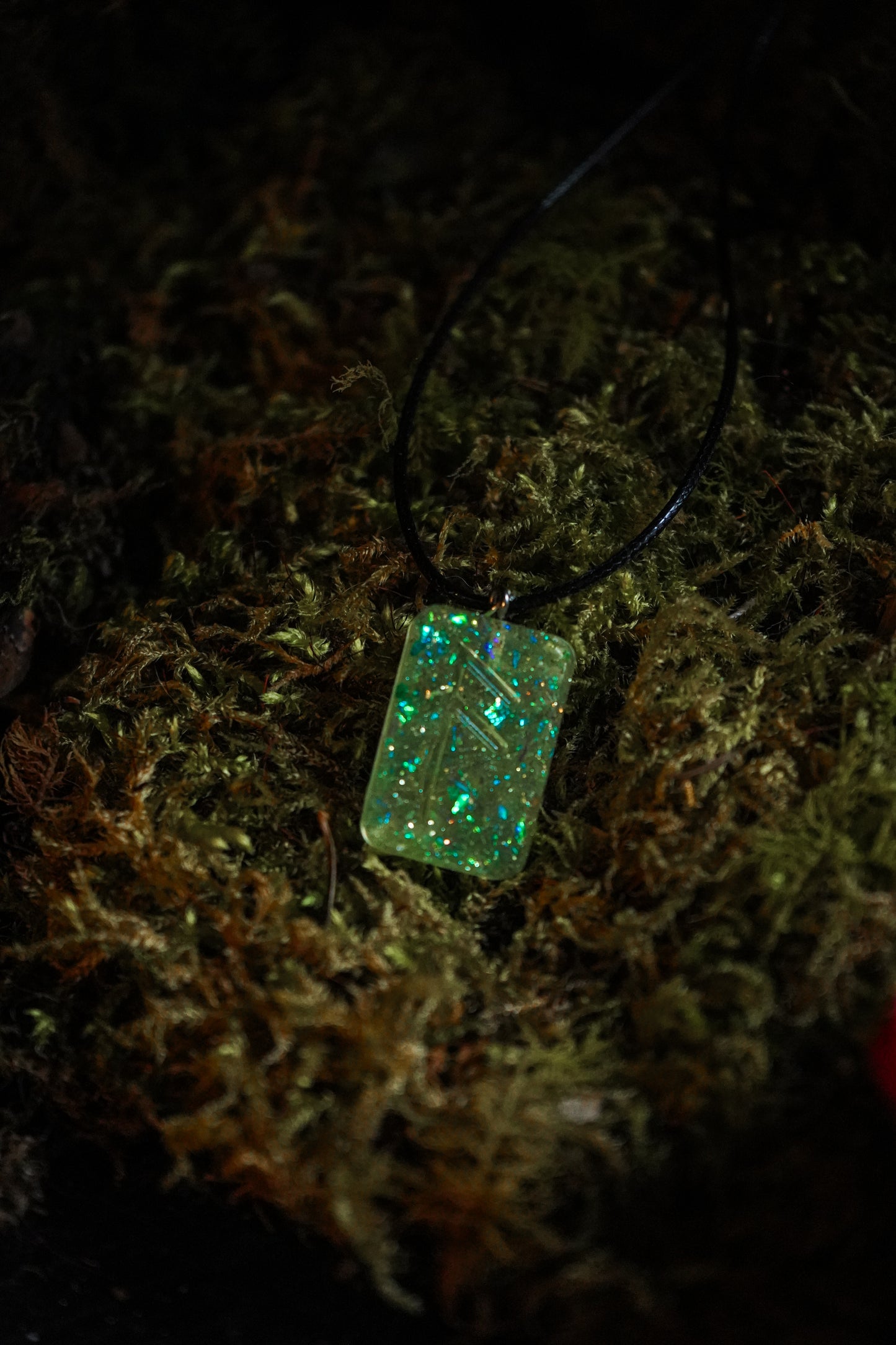 COLLIER RUNE FUTHARK - Vert